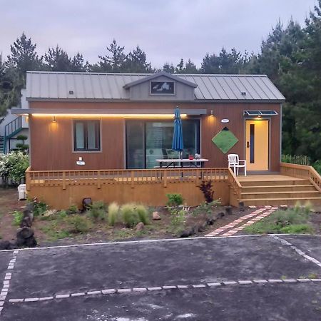 Hamdeok Pool Villa Pension Jeju Eksteriør billede