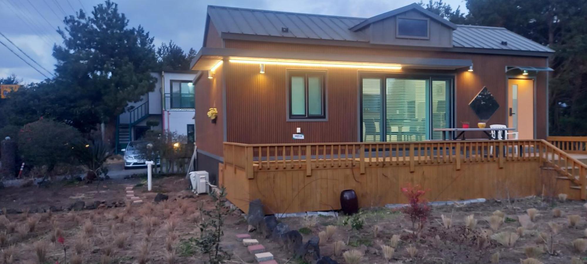 Hamdeok Pool Villa Pension Jeju Eksteriør billede